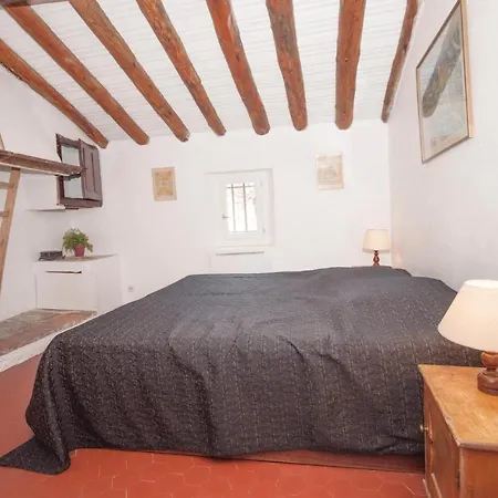 Cozy In Chateauneuf De Grasse With Kitchen