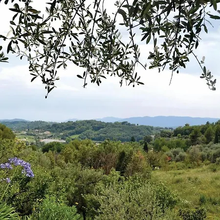 בית נופש Cozy In Chateauneuf De Grasse With Kitchen Opio