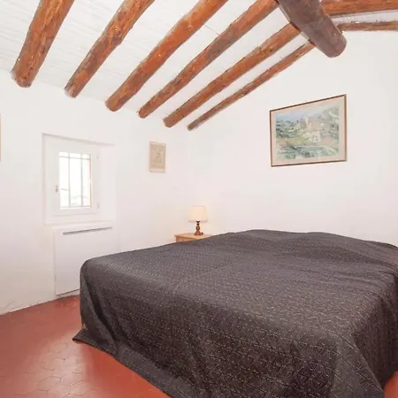Cozy In Chateauneuf De Grasse With Kitchen Nyaraló *