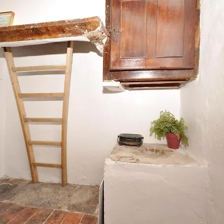 Nyaraló Cozy In Chateauneuf De Grasse With Kitchen *