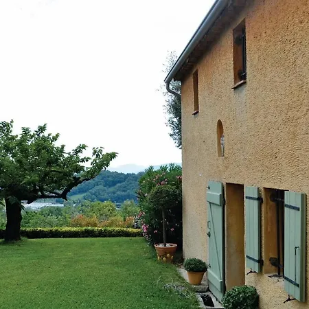 Cozy In Chateauneuf De Grasse With Kitchen Nyaraló